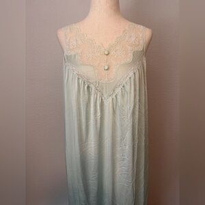 80’s Lace Nightie
